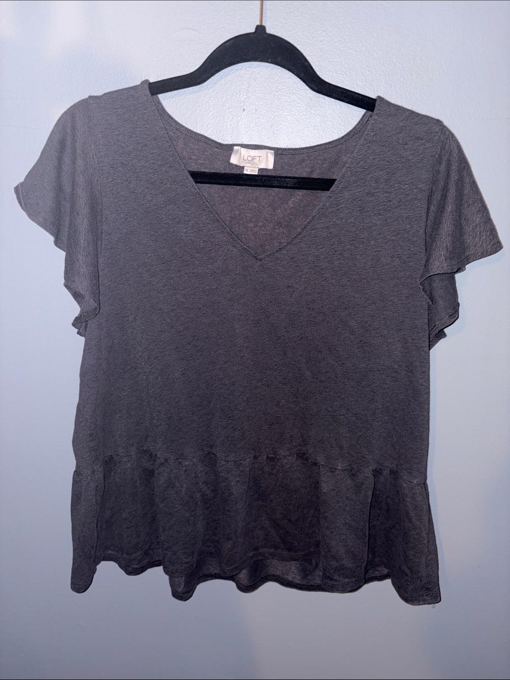 LOFT Charcoal Gray V-Neck Ruffle Hem Tee